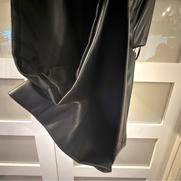 7 FOR ALL MANKIND black faux leather waist cutouts romper. Size S - Picture 5 of 6